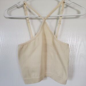 COLSIE MEDIUM BRALETTE TOP